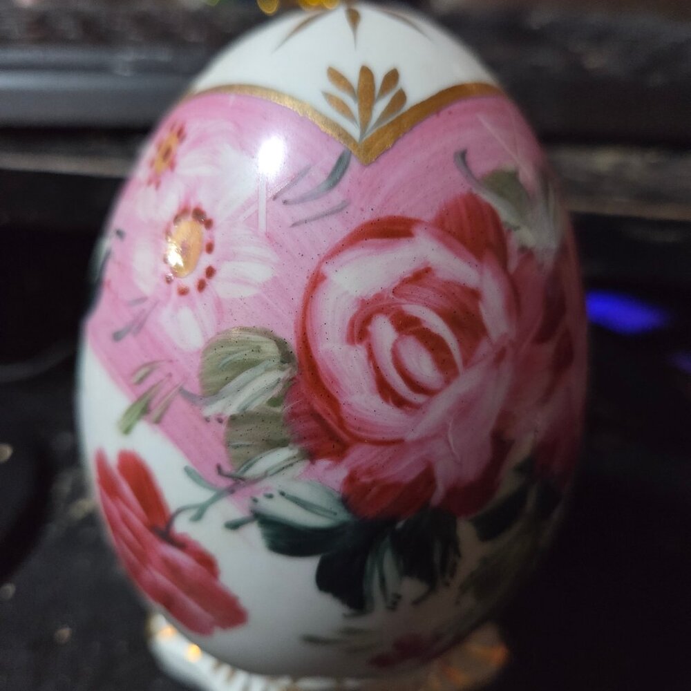 Formalities by Baum Bros. egg decor figurine